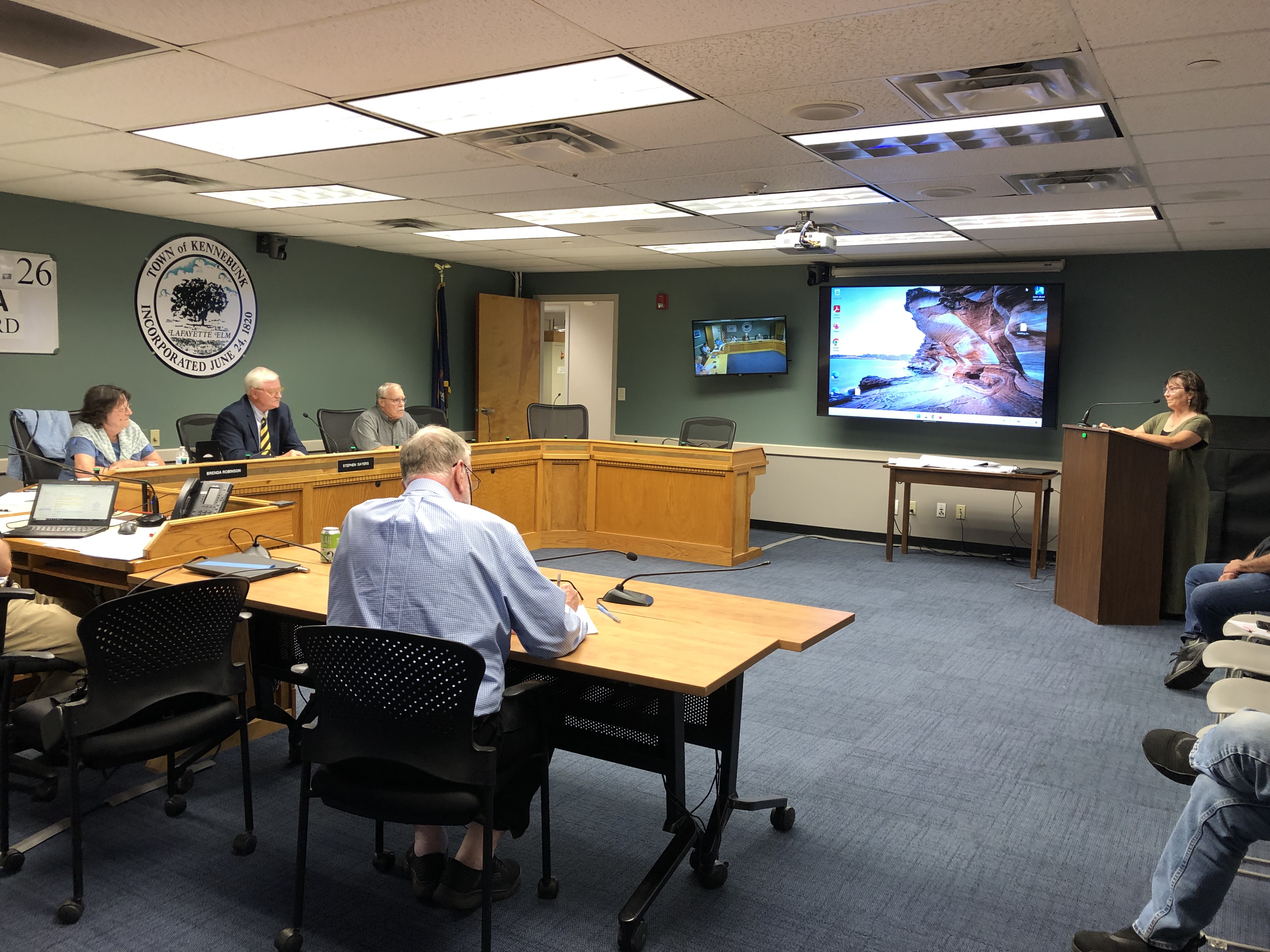 Kennebunk Zoning Board of Appeals Defers Williamson Ross Road Appeal to August 31